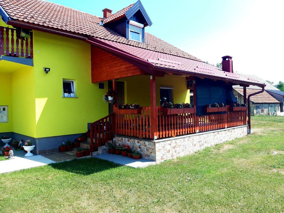 Apartment Slap Rakovica Buitenkant foto